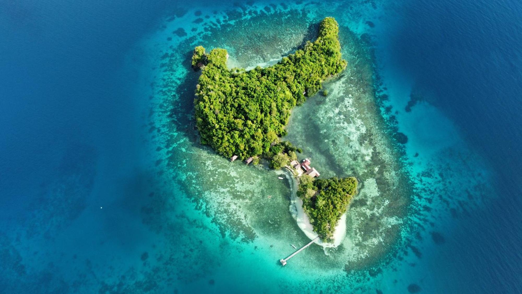 Bolilanga Island Resort - Togean Island Angkayo Exterior foto